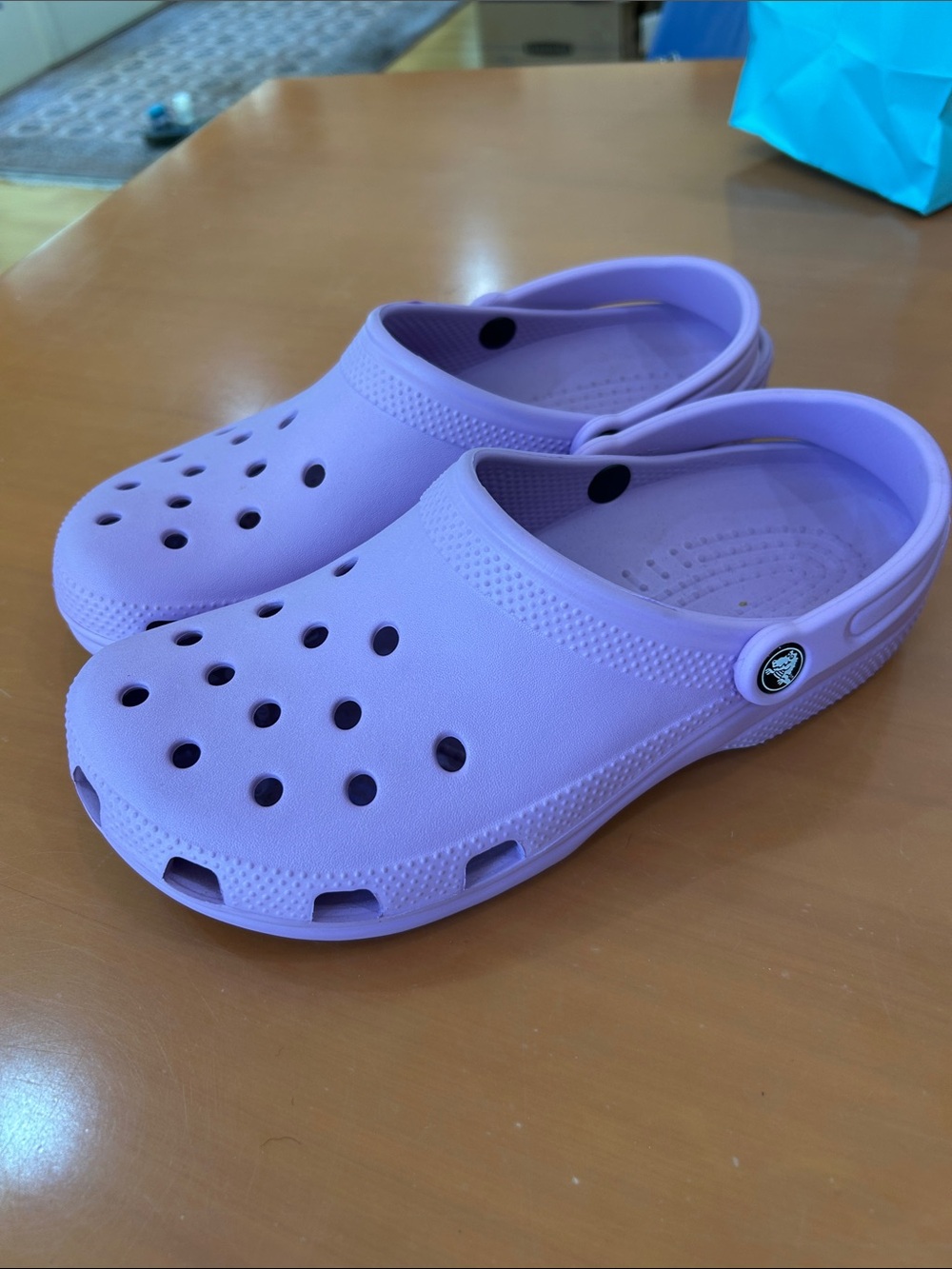 CROCS Men's Lavender Classic Clog